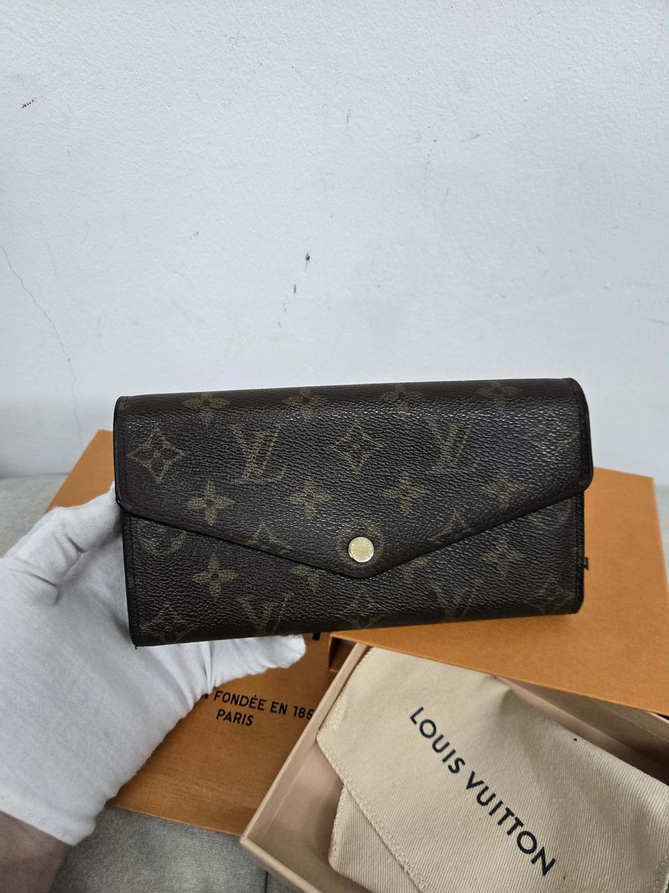 [보증서 정품] 루이비통 사라 장지갑