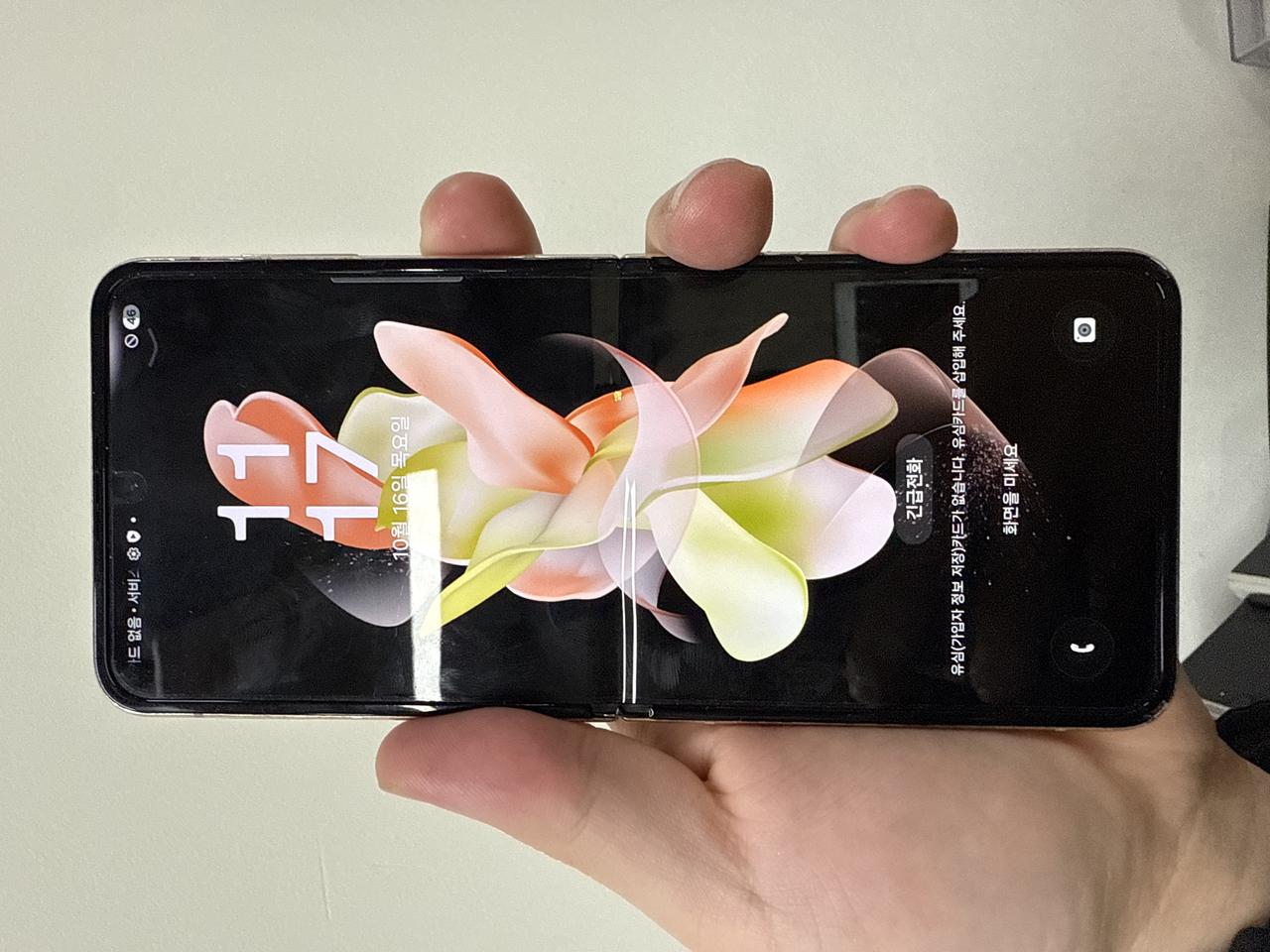 삼성 갤럭시플립4 골드  256G