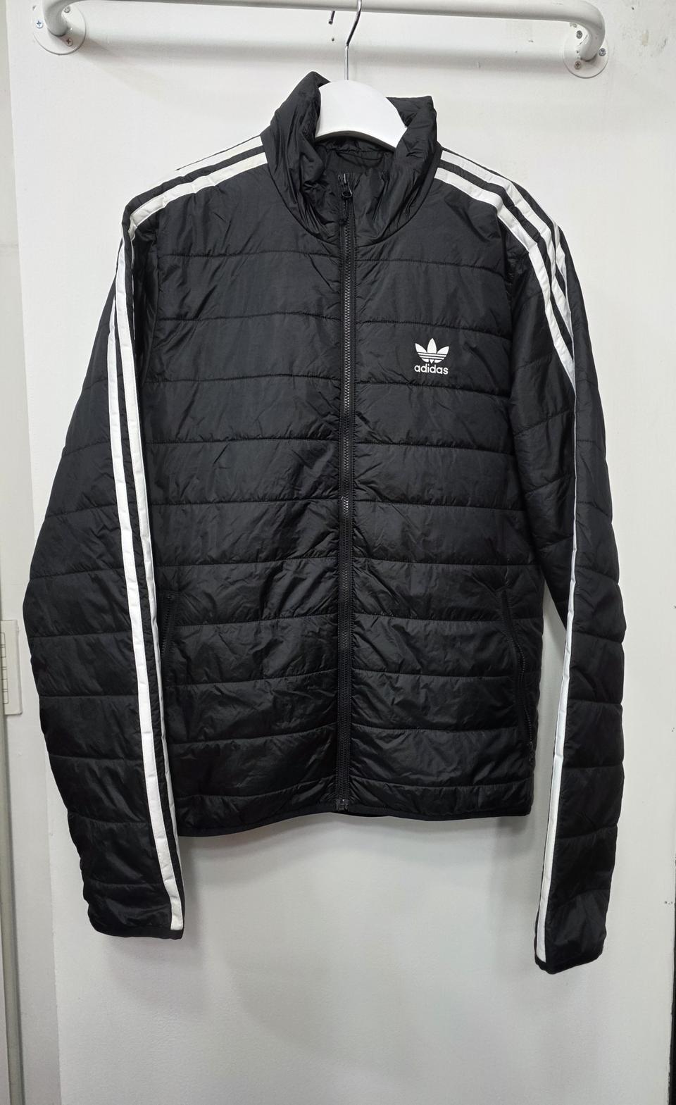 아디다스 남성 경량 패딩