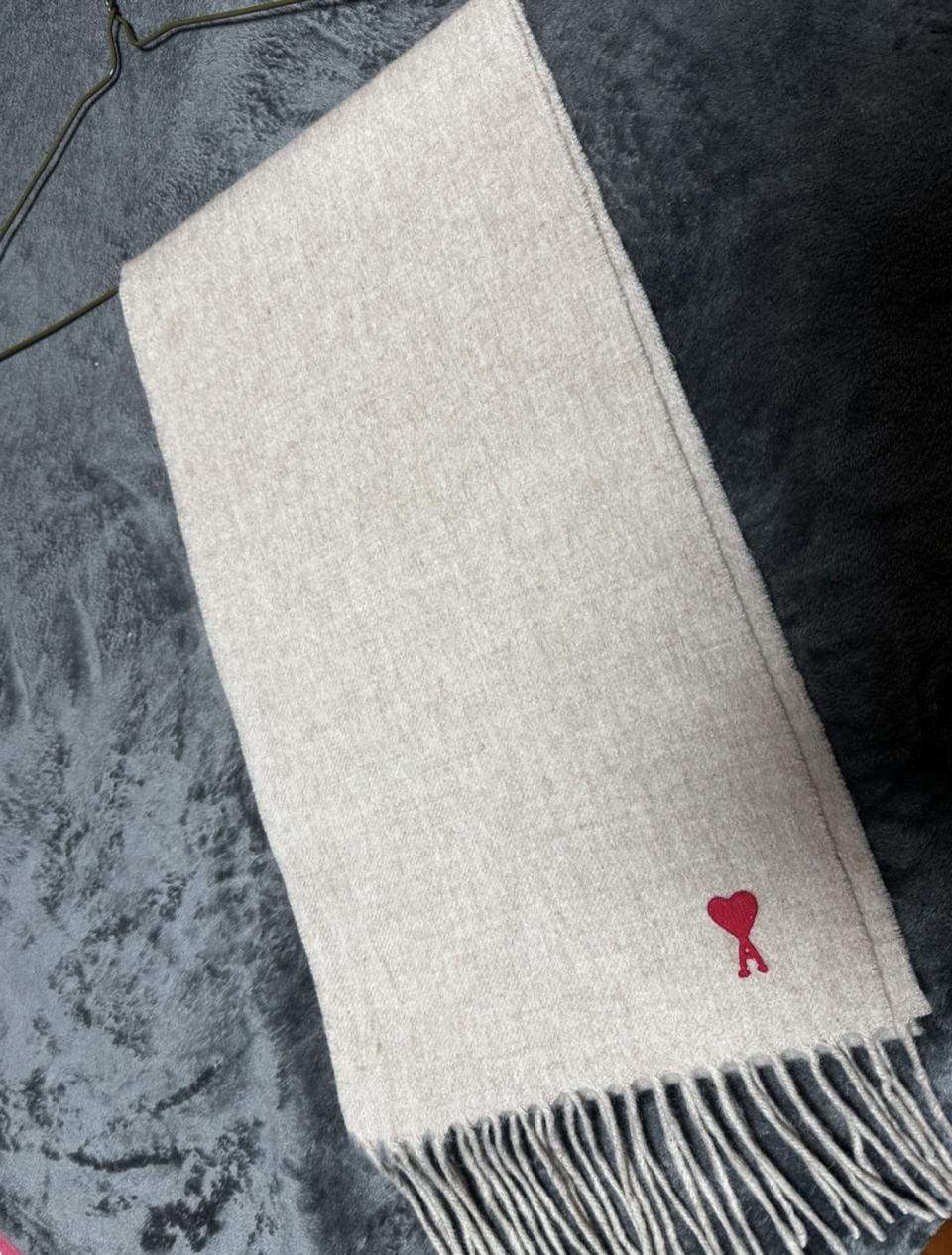 (새상품) 아미 머플러 목도리