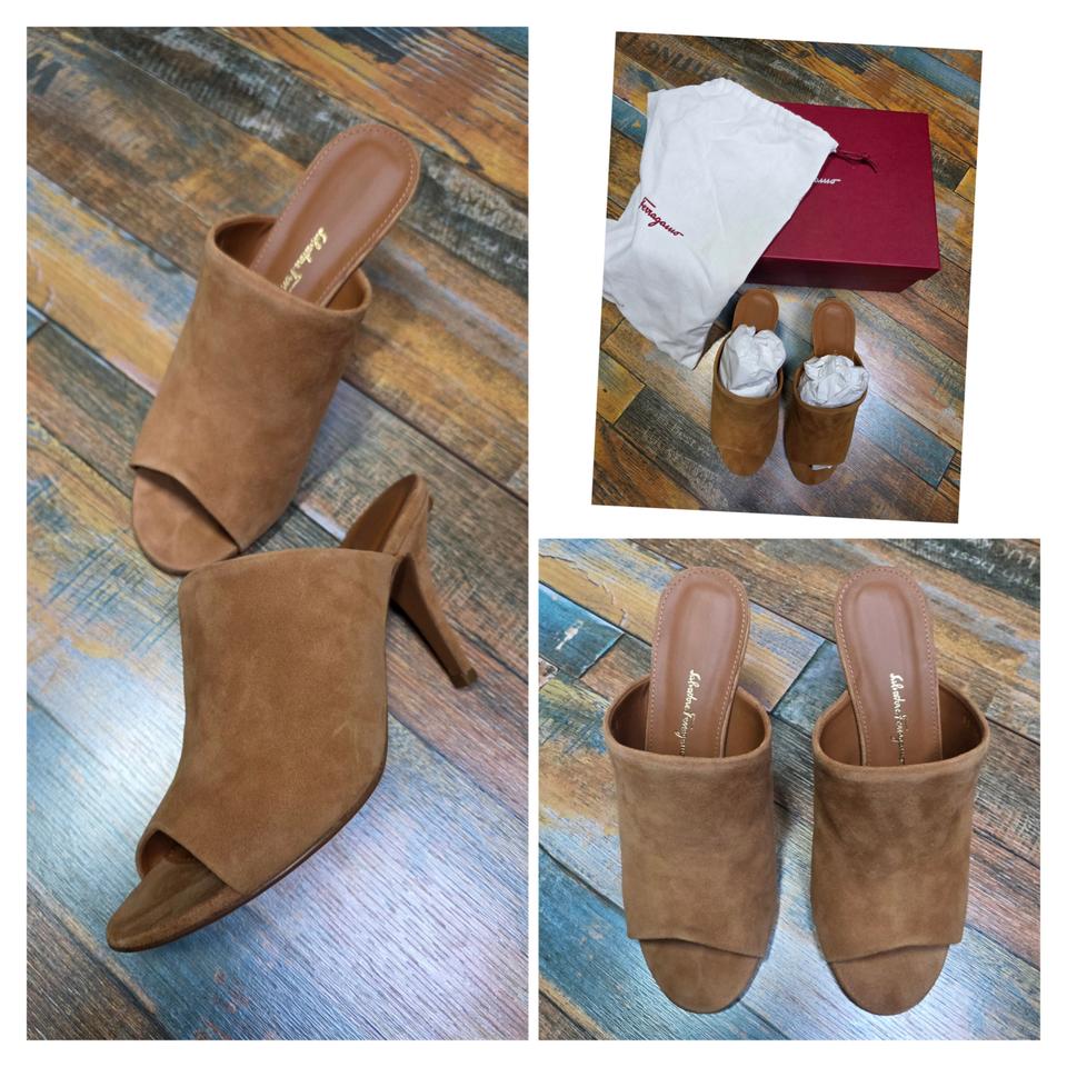 (정품) 페라가모 스웨이드 뮬 / 샌들 / 7 (235~240)