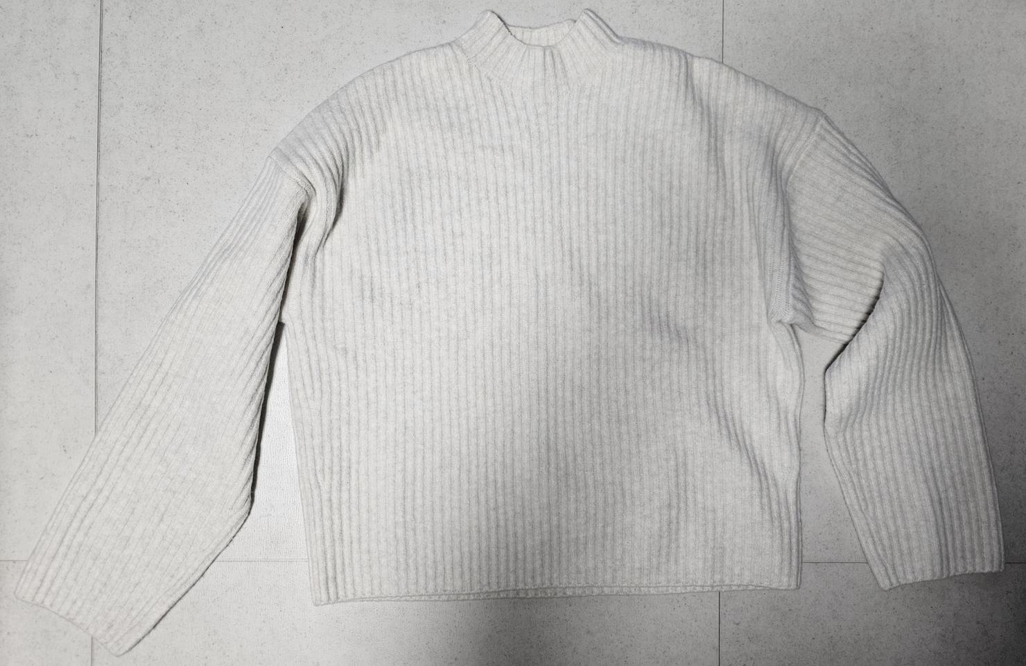 유니클로 스웨터