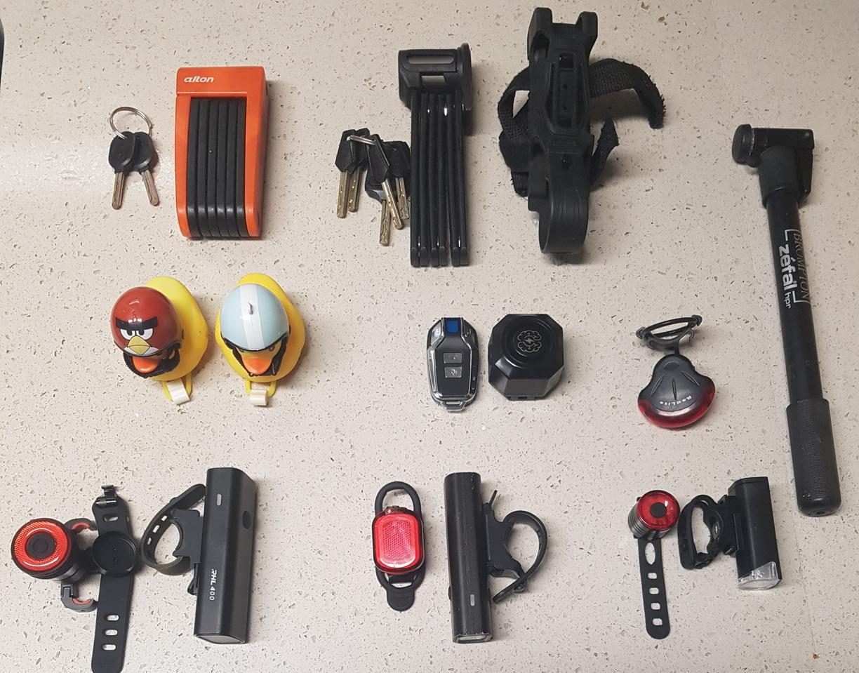 자전거 경보기, 라이트, 가방, 용품 팝니다
