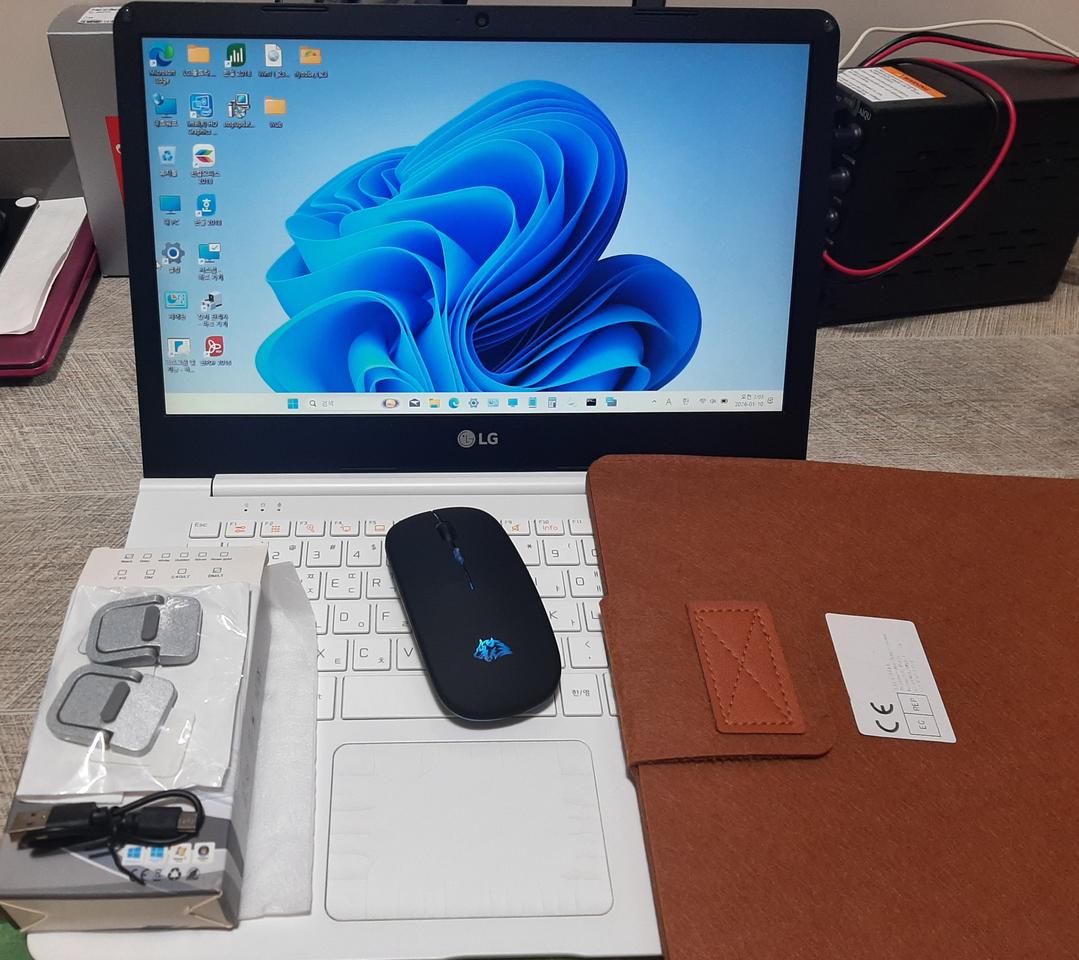 LG.울트라 풀구성 사무용 노트북 팜