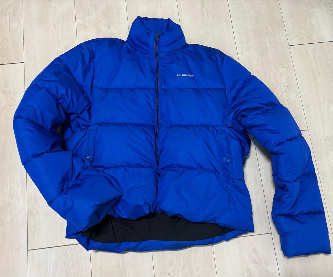 정품 발렌시아가 c컬 패딩 95 유럽44사이즈