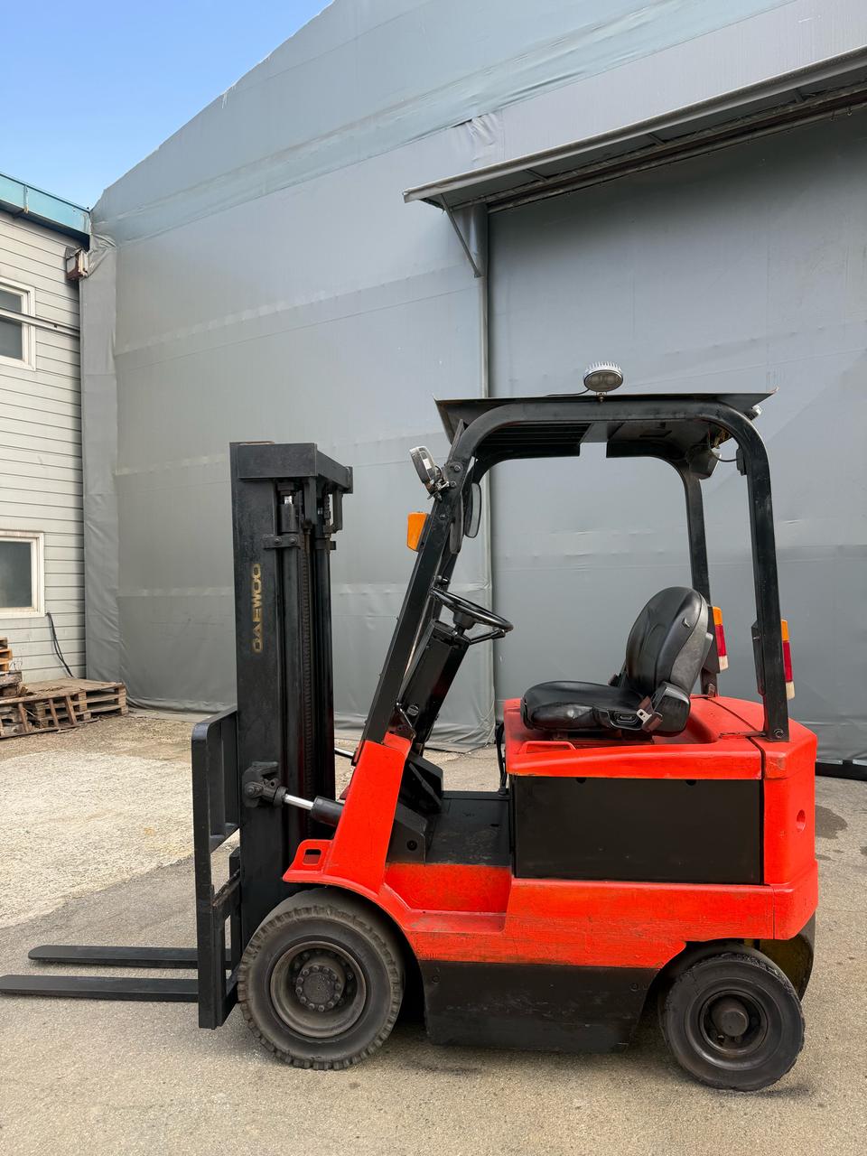 두산 전동지게차 1.5톤 가성비 갑 급매물!! 최높 3M