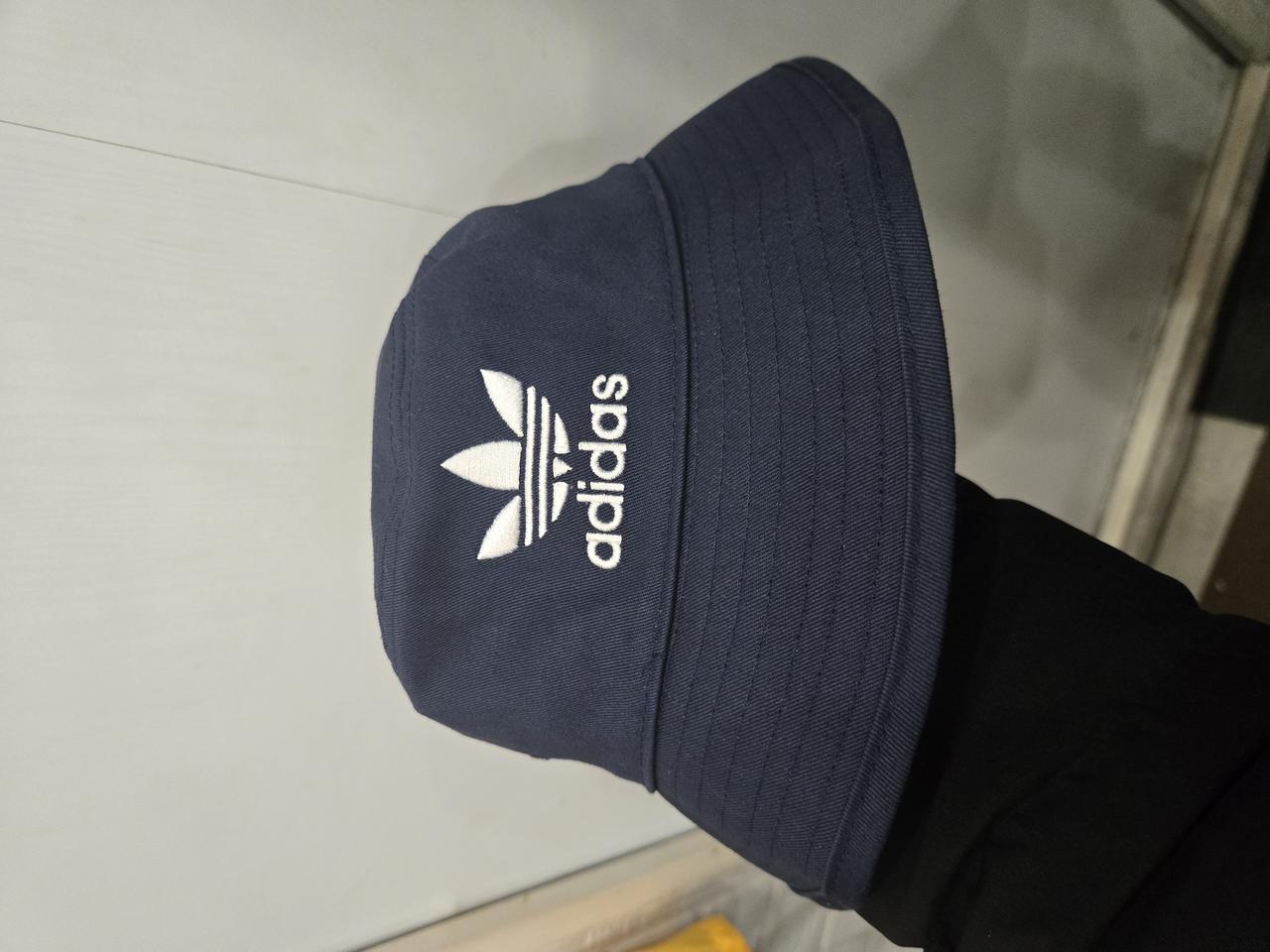 adidas 아디다스 버킷햇 모자! 모자 상태 좋아용! 깔끔한 디자인~