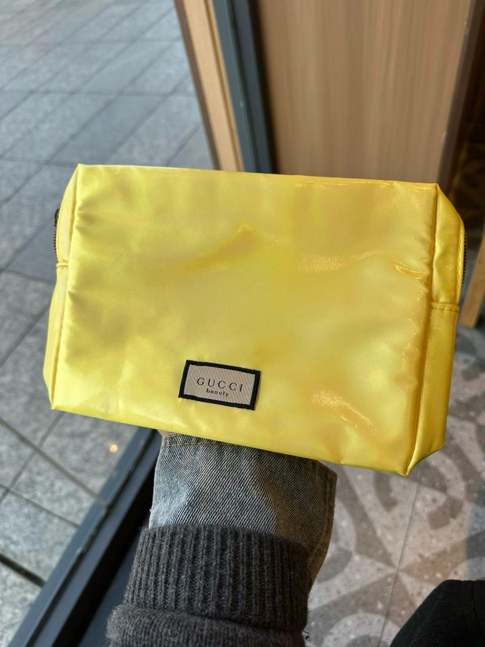 구찌 옐로우 사각 화장품 파우치