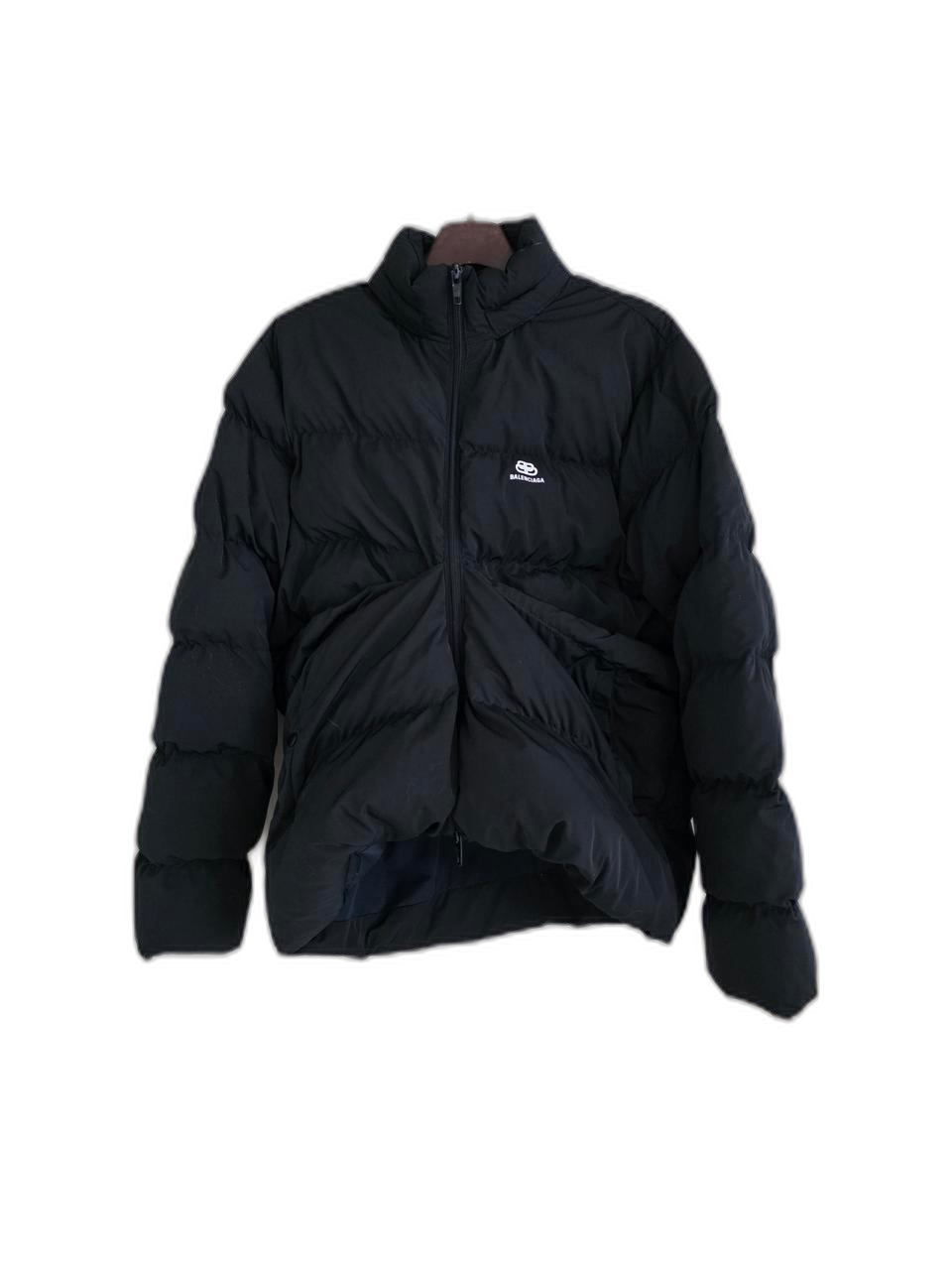 발렌시아가 c컬 패딩 46 사이즈