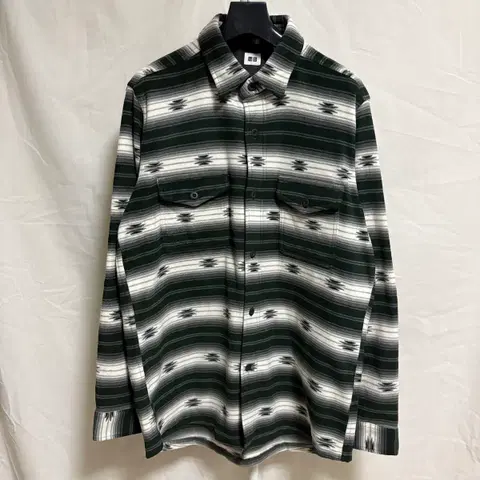 유니클로 에스닉 패턴 플리스 셔츠 / 딥그린, XL