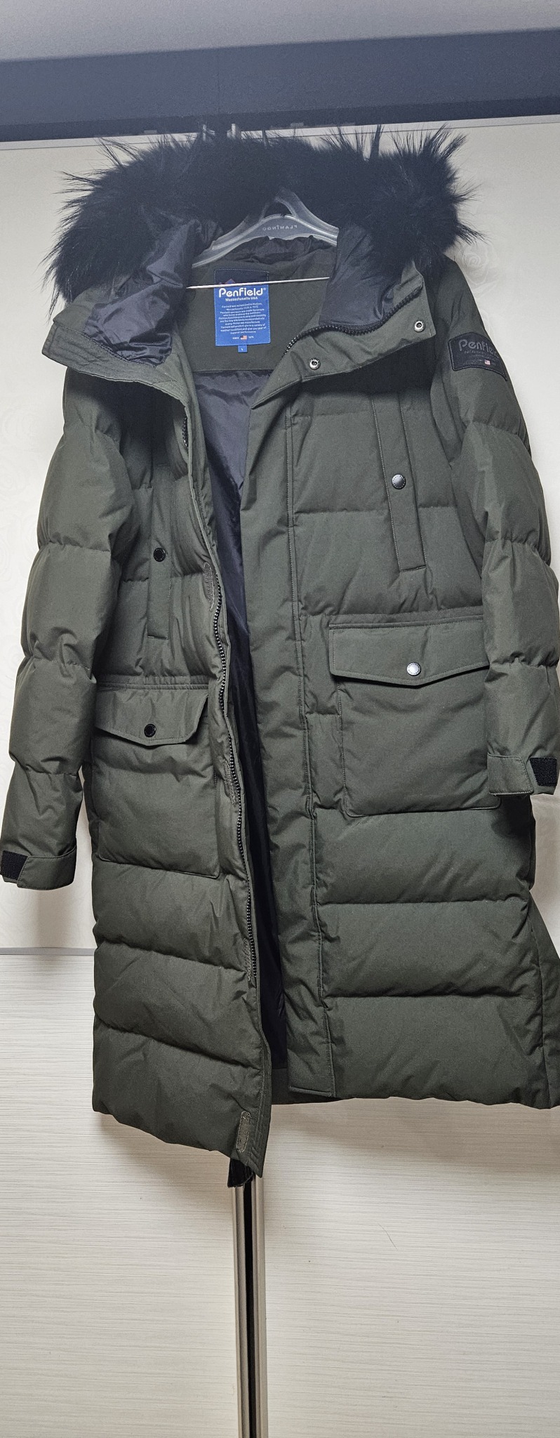 펜필드 롱패딩 L사이즈 올리브 색상