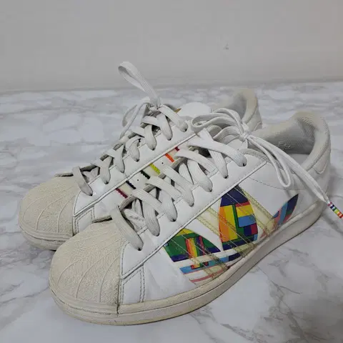 아디다스 슈퍼스타 운동화 265