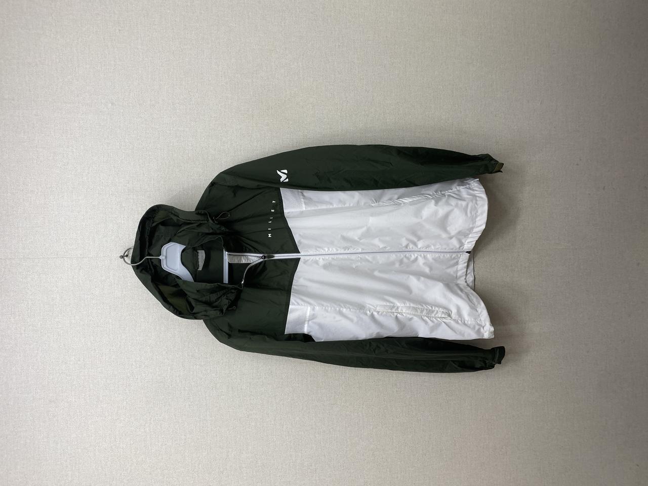 밀레 바람막이 105