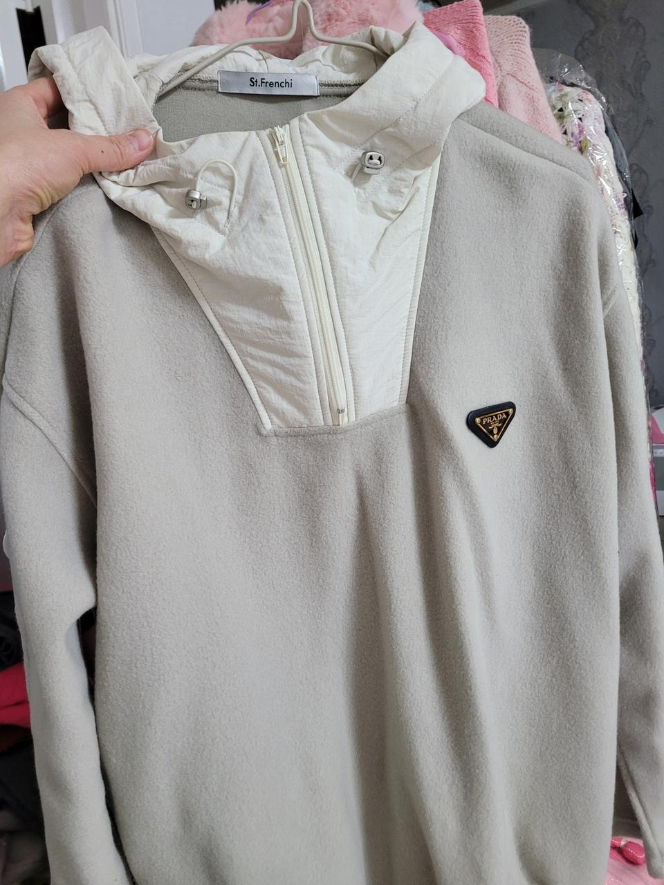 프리다 후드집업