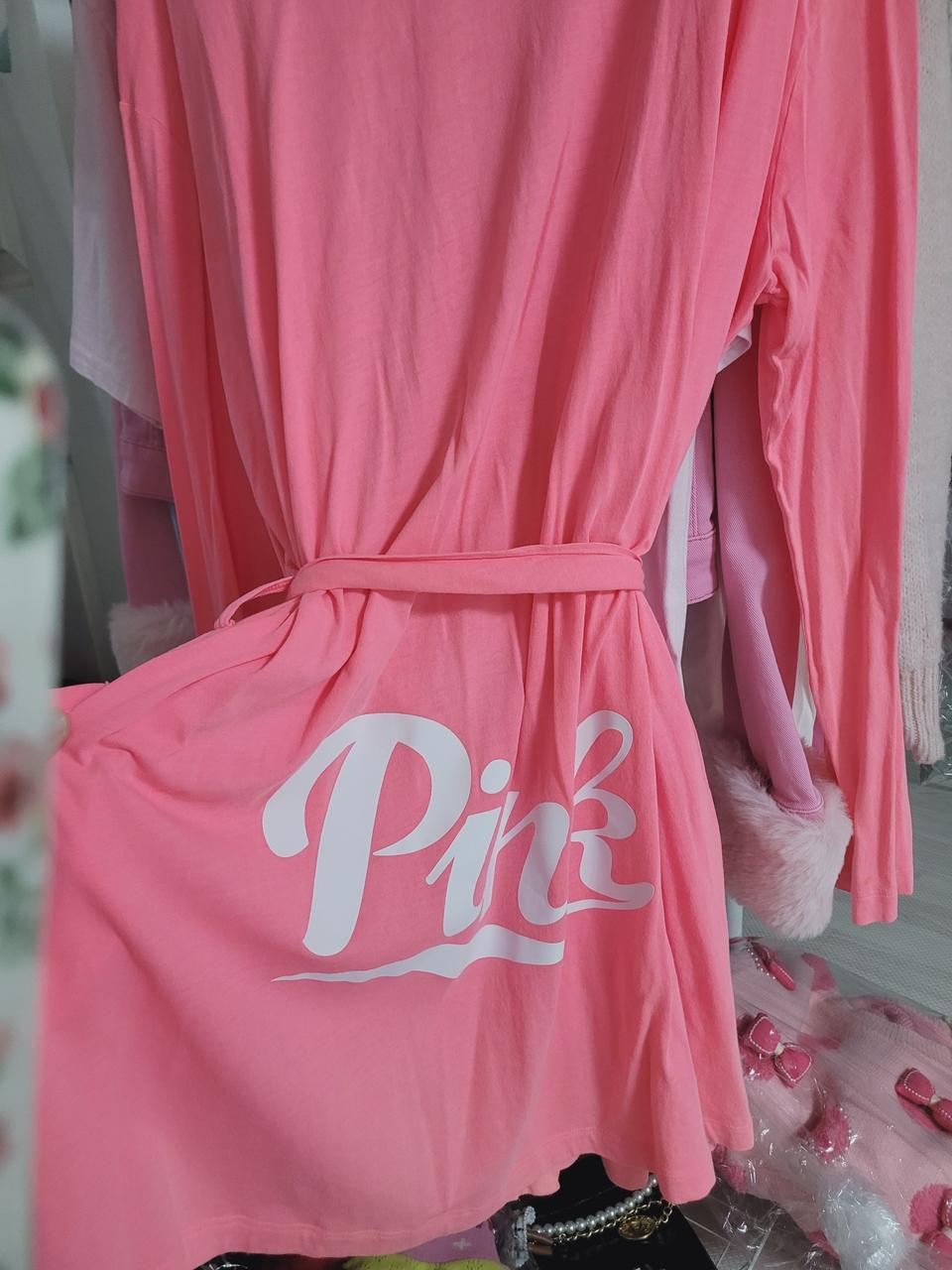 빅토리아시크릿  핑크가운