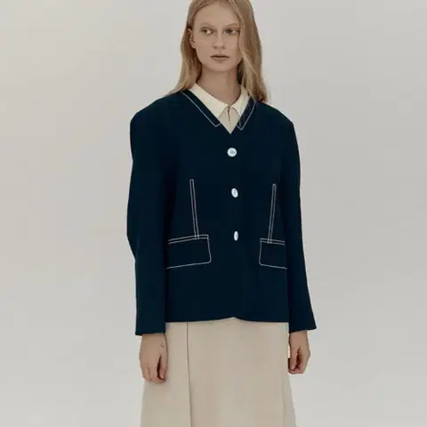 아위(AHWE) 시그니처 메르시 노카라 울 모헤어 재킷