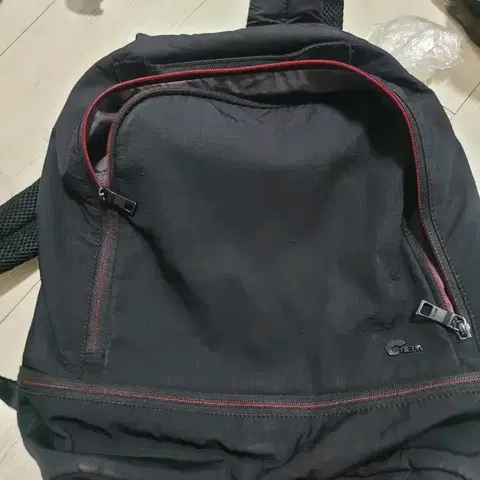 네파 NEPA 블랙 백팩 가방