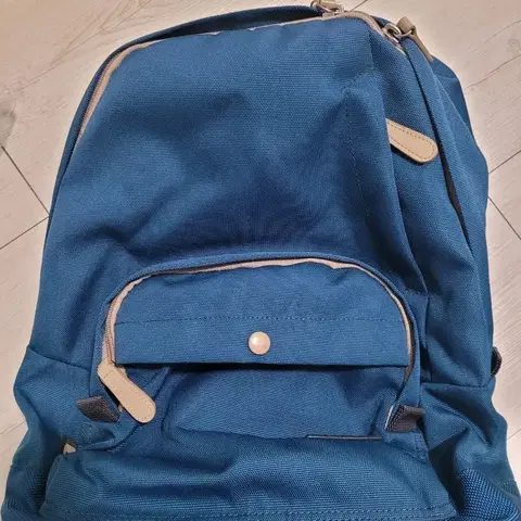 케이스위스 블루 백팩