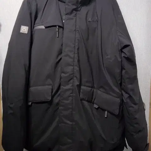 Deuter 듀터 패딩 110 사이즈