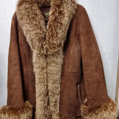 Li Hyun 퍼 코트 브라운 91-96-170/55~66가능