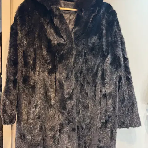 마리엘라로사티 밍크 모피