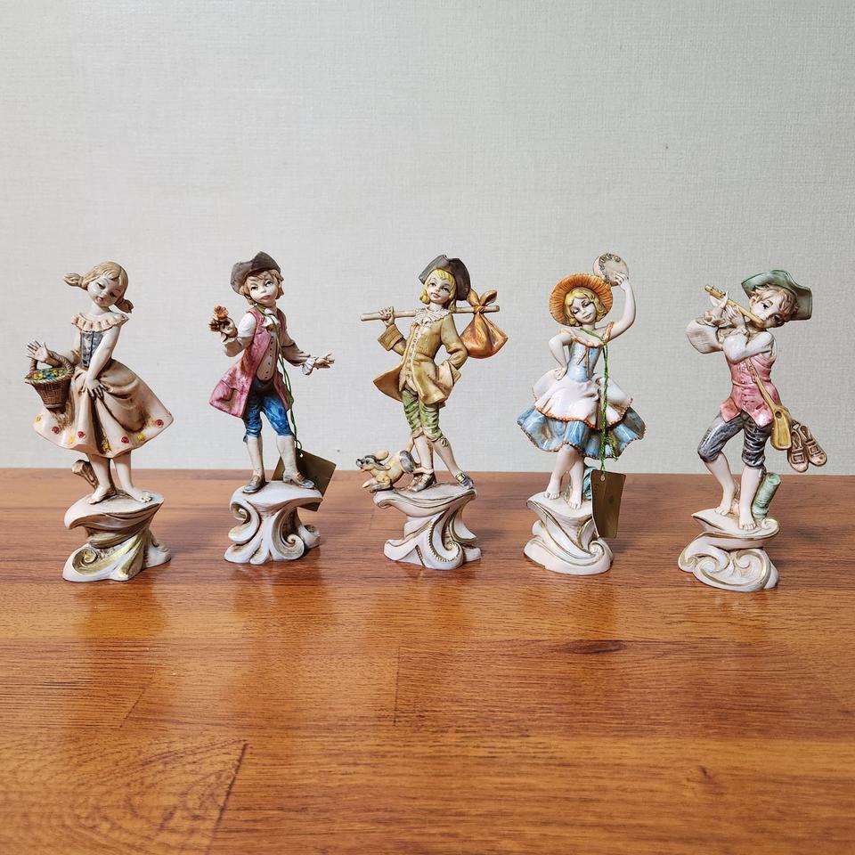 80년대 올드 빈티지 이태리 러버레진 미소년과 미소녀 인형 5pcs.