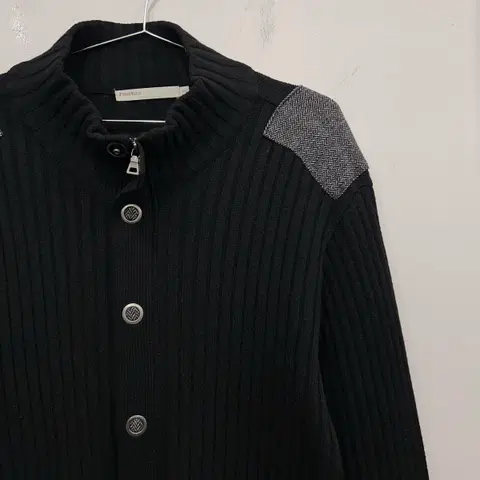 페리엘리스 울 헤링본 패치 골지 니트집업