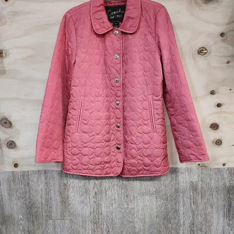 128) 코치 coach 오버사이즈 시그니처 패턴 퀄팅 패딩