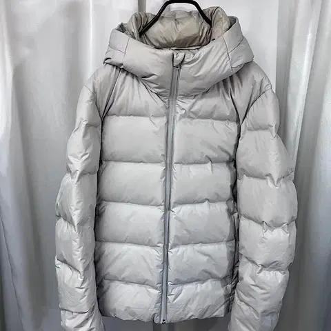 유니클로 다운 점퍼 (m)