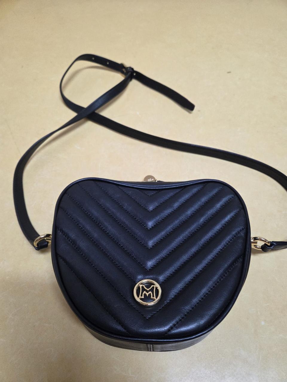 메트로시티 여성 크로스백 [블랙]