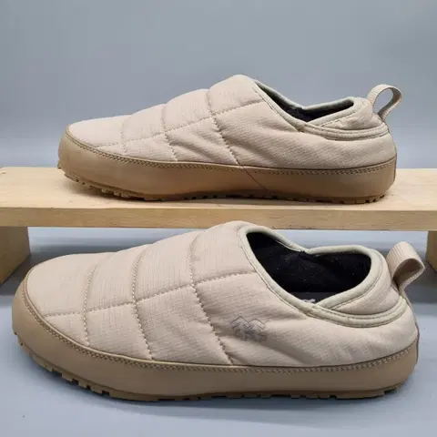 코오롱스포츠 여성패딩방한화 실사이즈 230