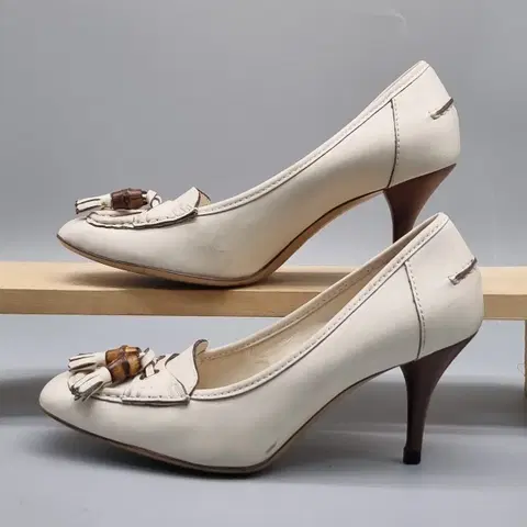 정품 구찌 여성구두 235 굽9