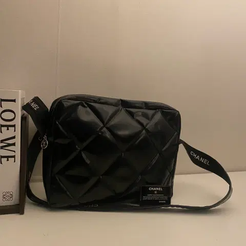 CHANEL/빈티지 샤넬 4번대 마틀라세 퀼팅 페이던트 메신저백/크로스백