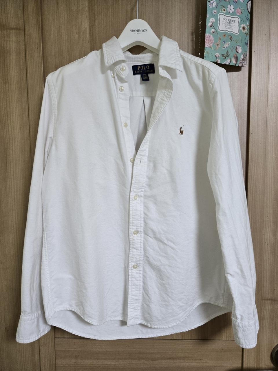 폴로 흰색 셔츠