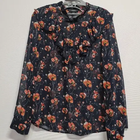 GGPX 플라워 패턴 프릴 시스루 블라우스