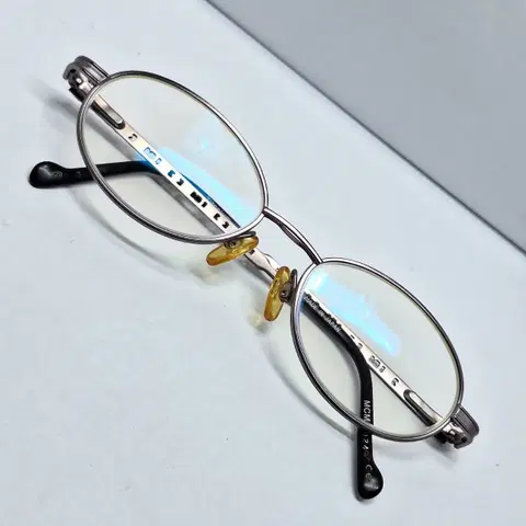 MCM 024 티타늄 안경 안경테 독일 빈티지 레트로 y2k 클래식 명품