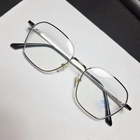 무료배송/새상품- 블루라이트 차단 안경 남녀공용 골드 실버 로즈골드