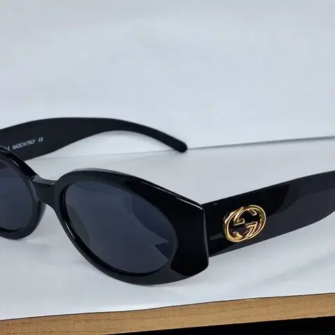 이탈리아 명품 블랙 선글라스 구찌 GG 2196/S 807 일본 수입