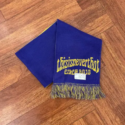 FREE 디스이즈네버댓 머플러