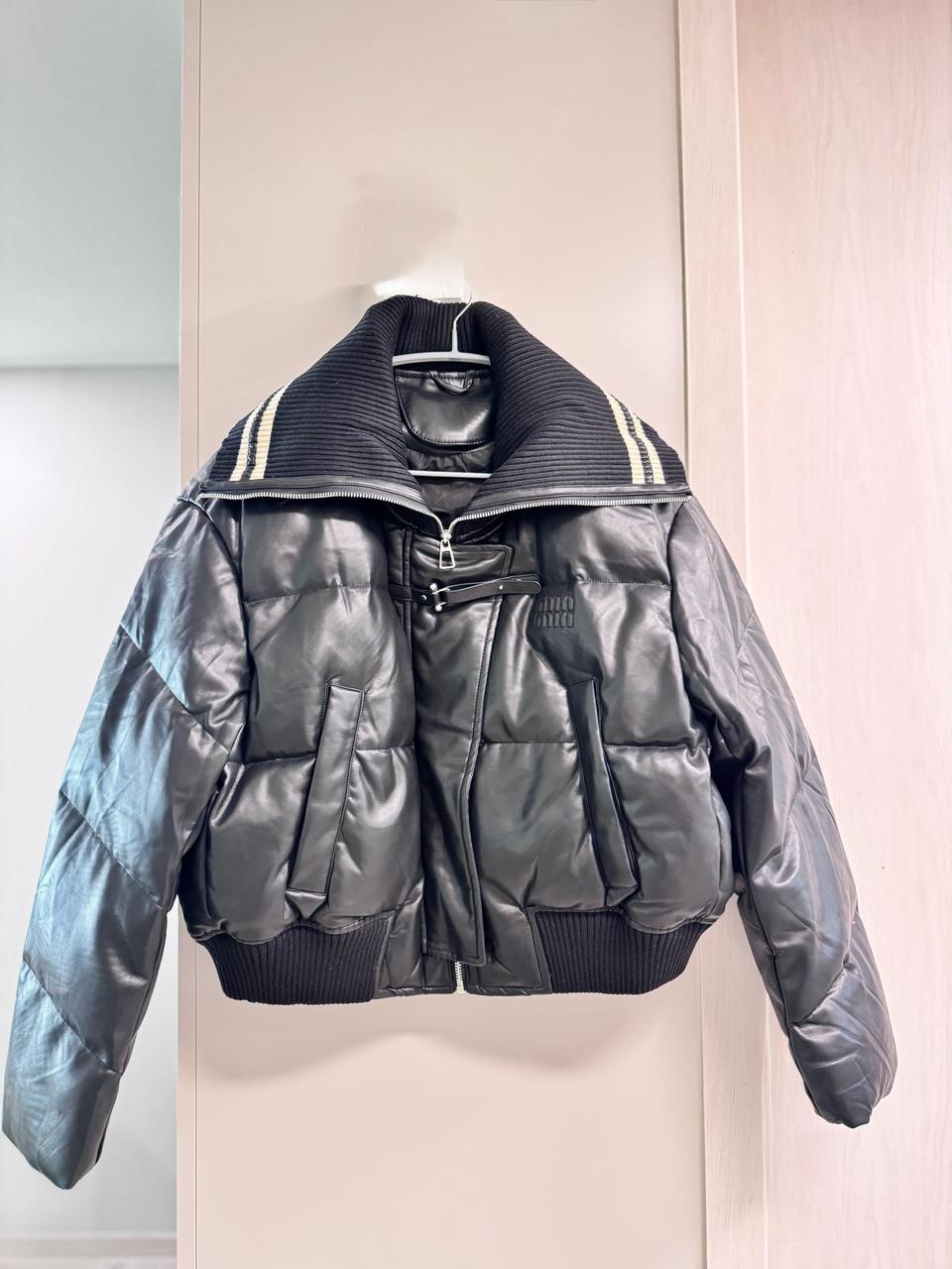 블랙 레더 숏패딩 덕다운 프리사이즈(고퀄)