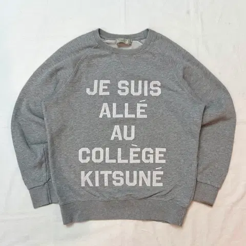 메종키츠네 레터링 프린팅 맨투맨 스웻셔츠 그레이