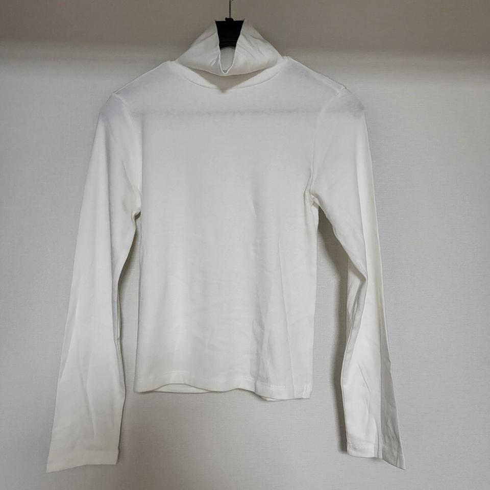 아이보리 하이넥 무지 티