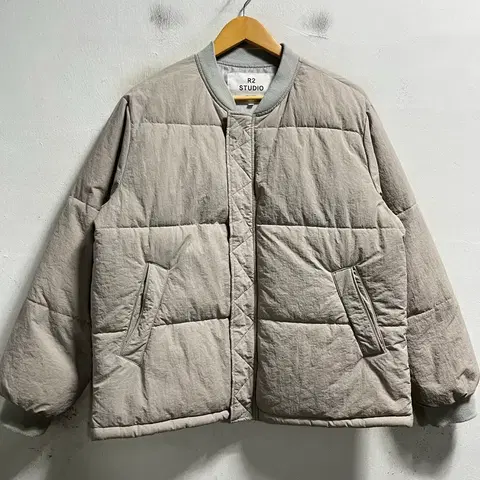 95-100 R2 STUDIO 패딩자켓 정품
