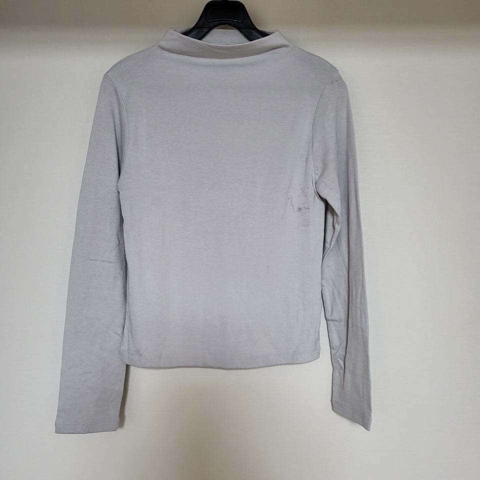 애쉬소라 반넥 무지 긴팔