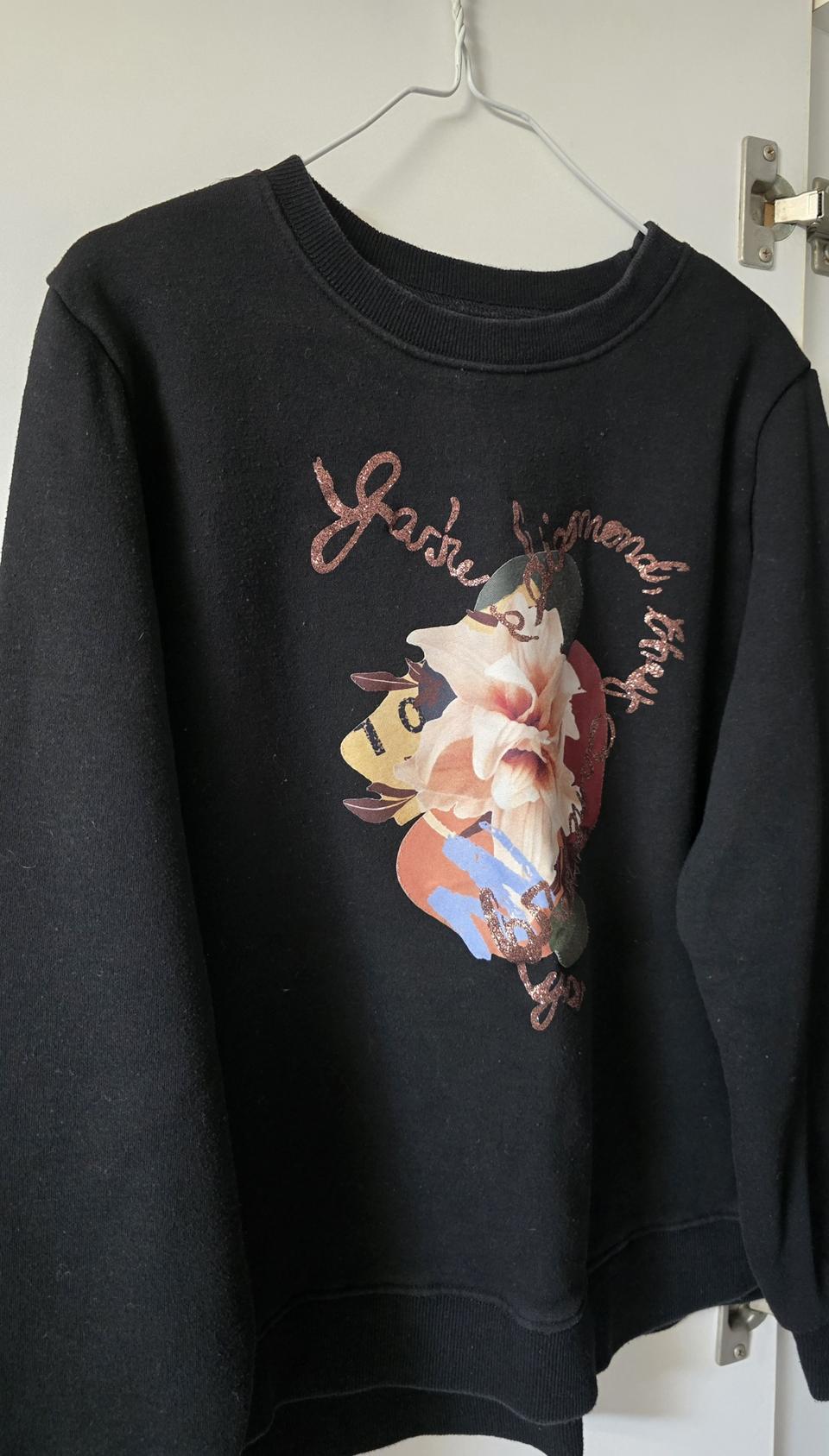 기모 언발 블랙 플라워 옆트임 맨투맨(도톰해요)