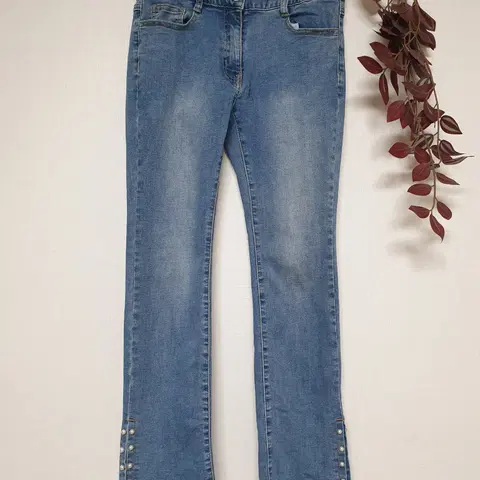 베스티벨리 2020 부츠컷 알알이진주 데님팬츠 25인치 55 청바지