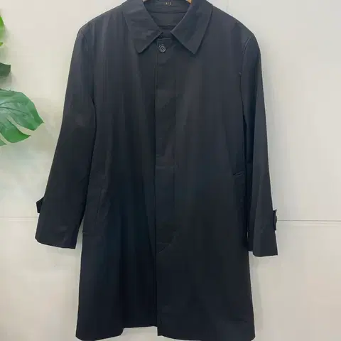 DAKS 모100 블랙 트렌치코트 100