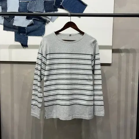 (100) 유니클로 캐주얼 스트라이프 라운드 긴팔 티