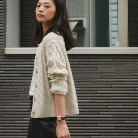 틸아이다이 니나 케이블 가디건