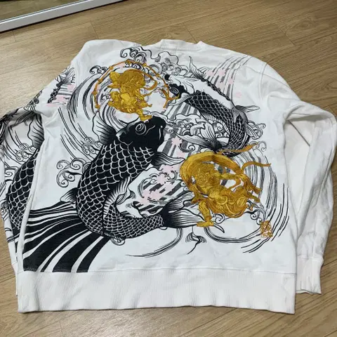 XL)Karakuri 카라쿠리 타마시 오리엔탈 맨투맨